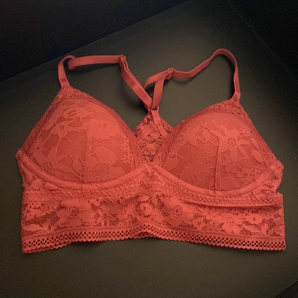 Brand New Victoria Secret Lace Bralette